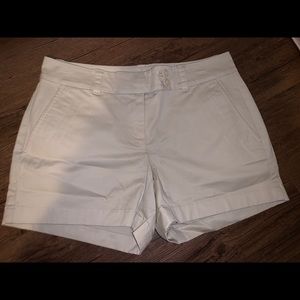 NWOT VV shorts